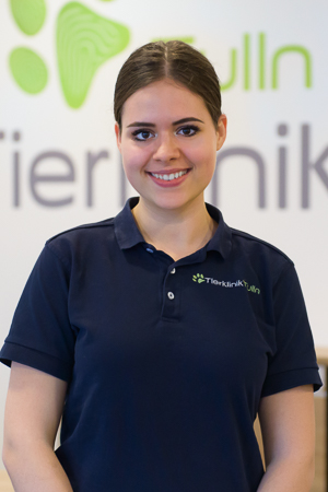 Cand.med.vet. Christina Mohr Cand.med.vet. Christina Mohr